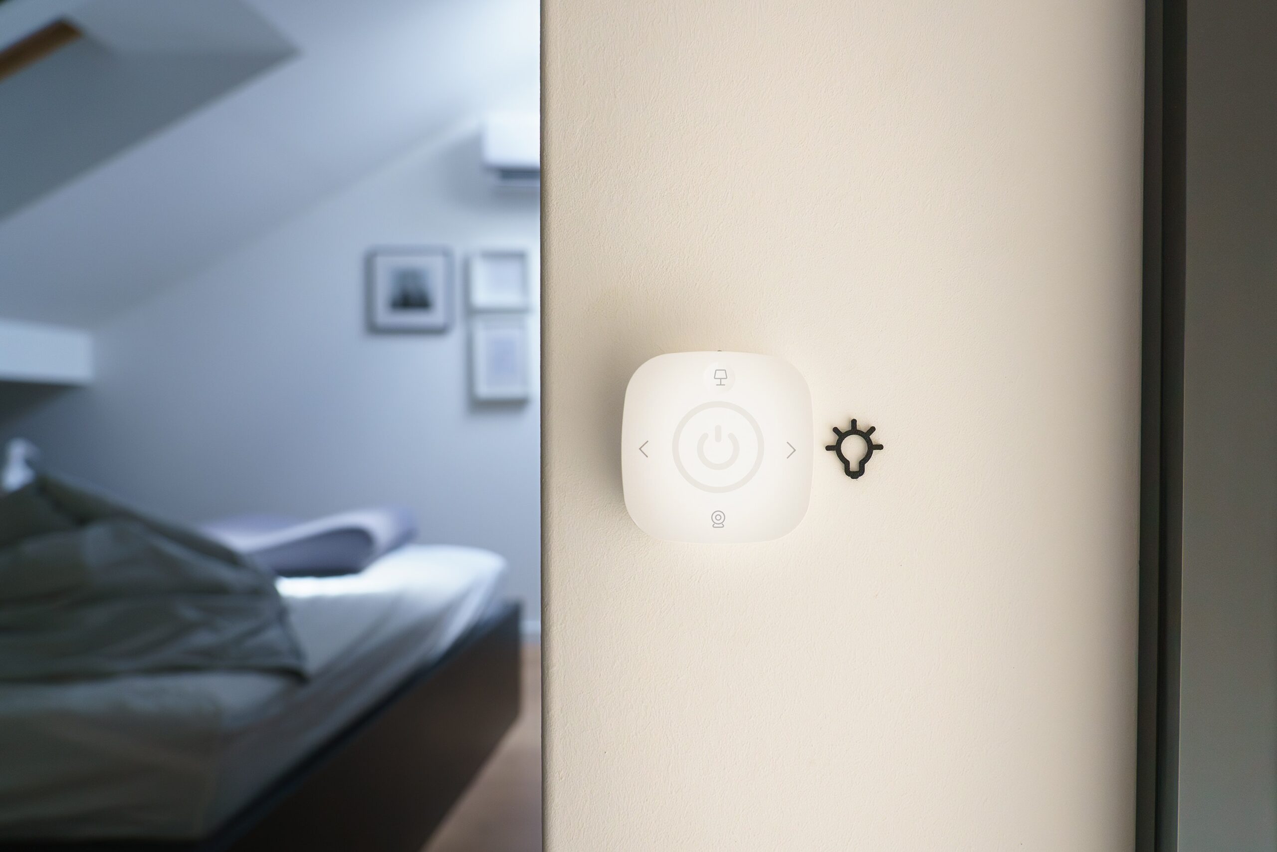 How to Control IoT Devices VCMOS